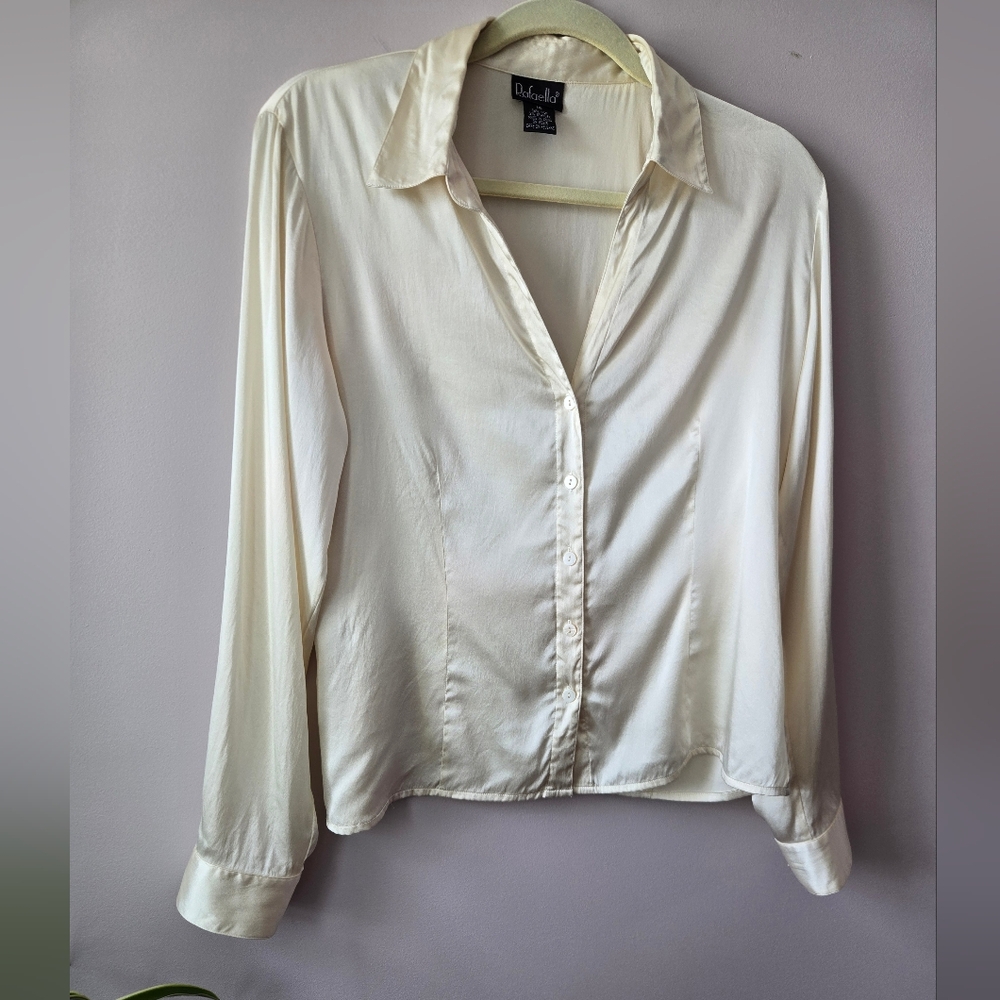 ✨ STUNNING RAFAELLA LUXE SILK BLEND BLOUSE ✨